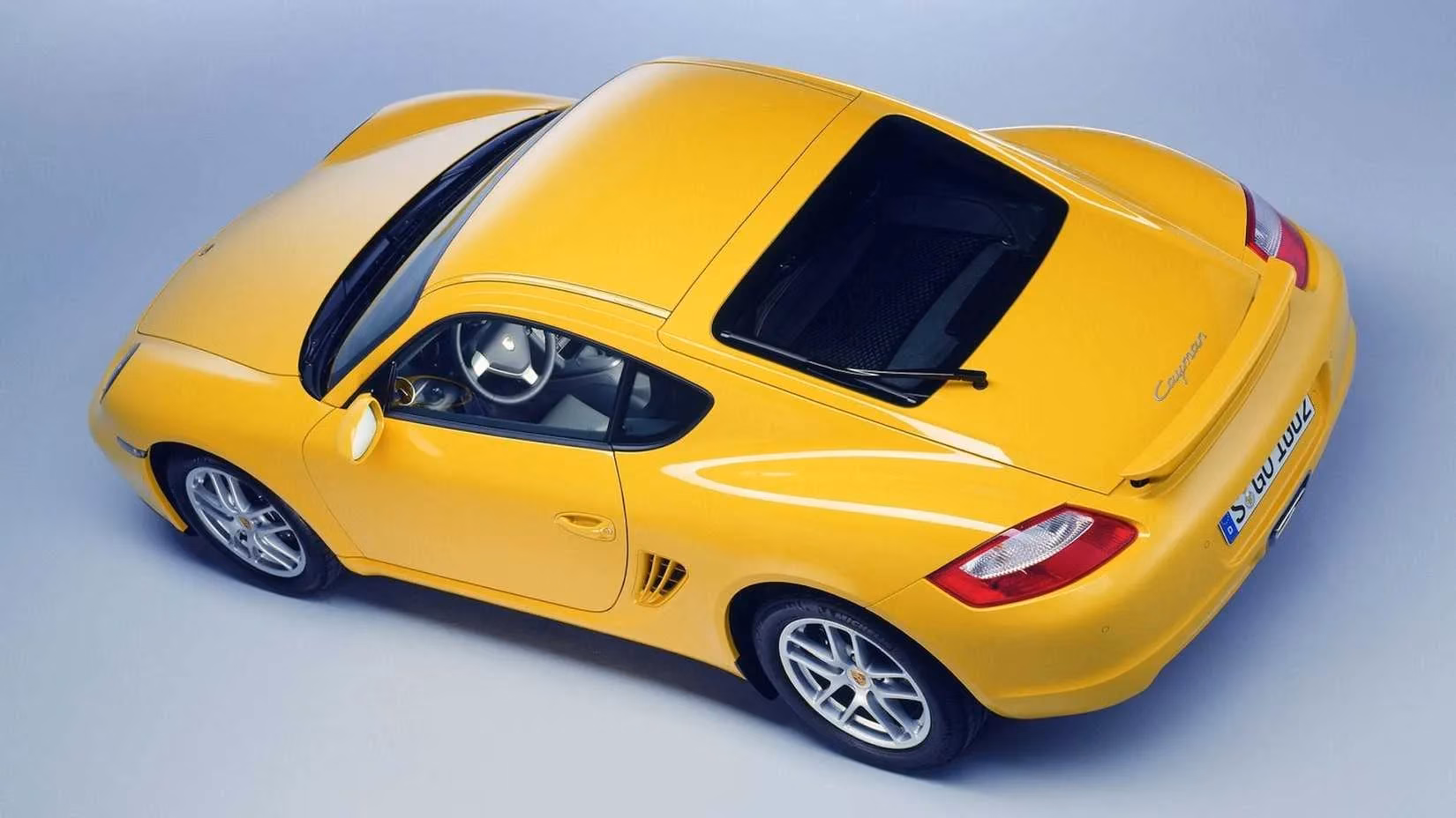 10-sports-cars-that-cost-less-to-maintain-than-a-tesla-model-s-in-2026-image-4