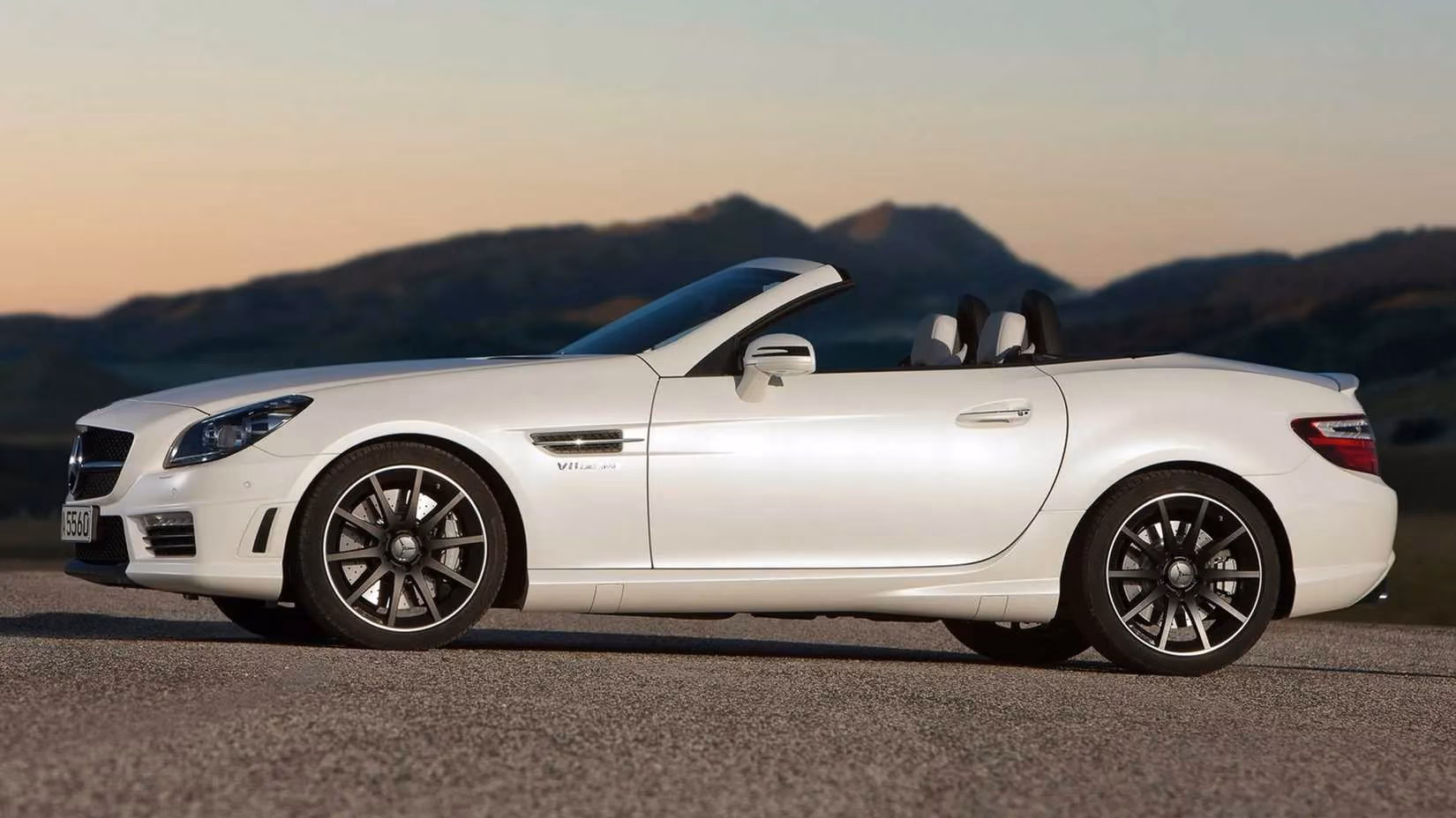 10-sports-cars-that-cost-less-to-maintain-than-a-tesla-model-s-in-2026-image-5