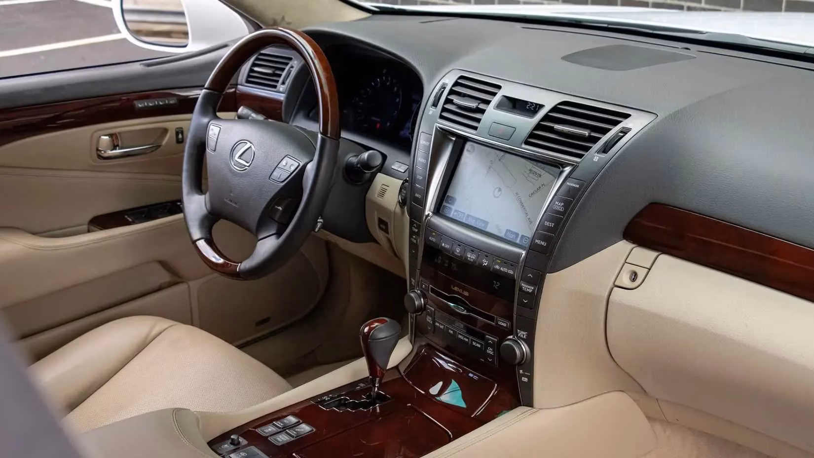 german-v8s-crying-in-the-corner-the-lexus-ls-460-is-the-real-king-image-3