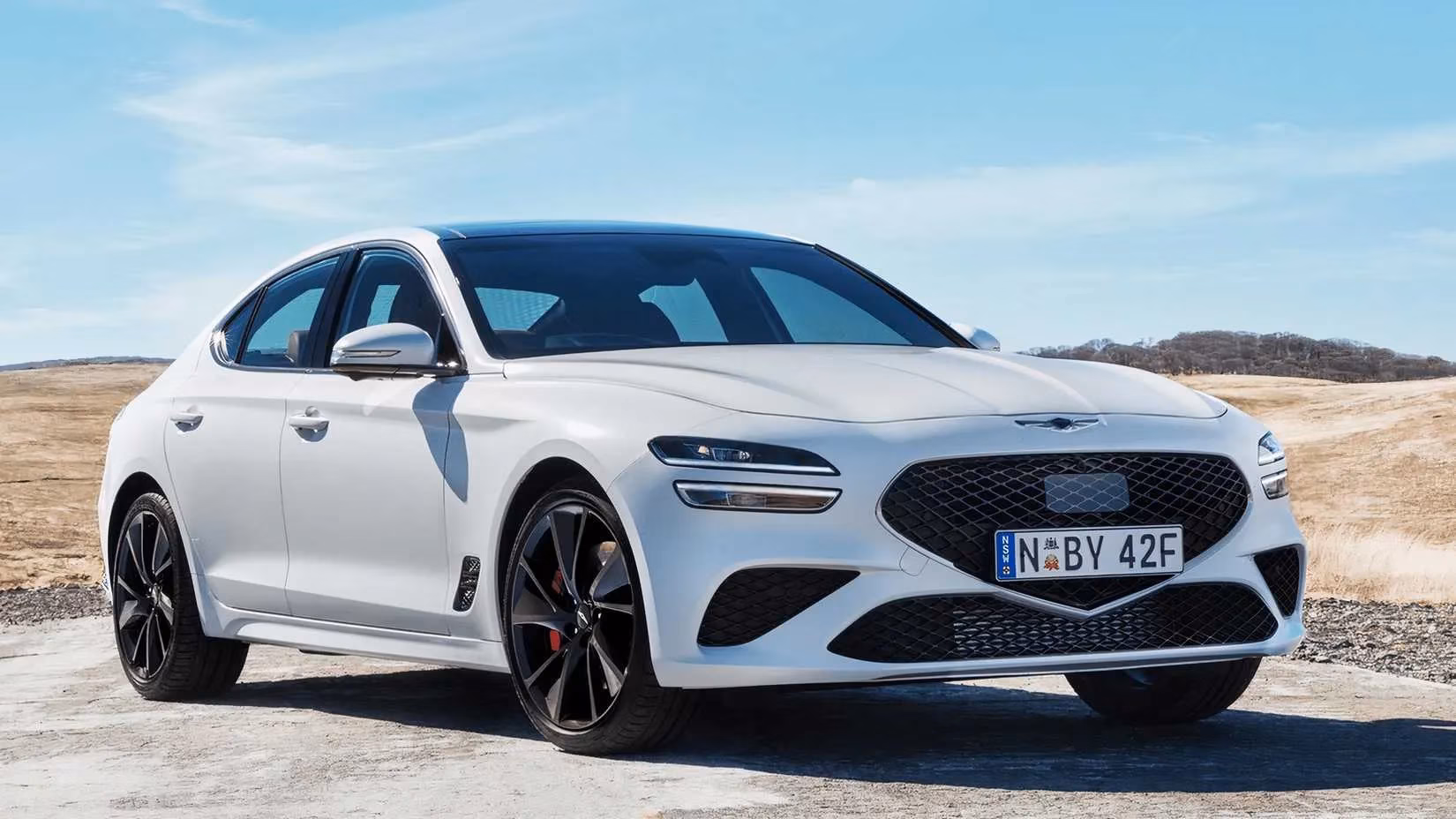 korean-sedans-that-mastered-luxury-and-performance-image-10