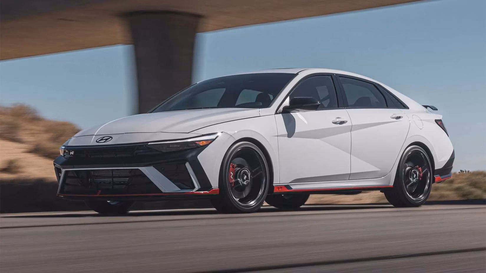 korean-sedans-that-mastered-luxury-and-performance-image-3