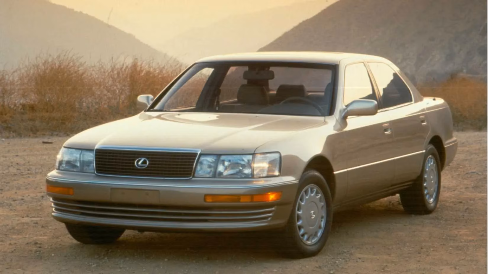 lexus-legends-that-won-t-quit-9-most-reliable-models-still-roaming-in-2026-image-2