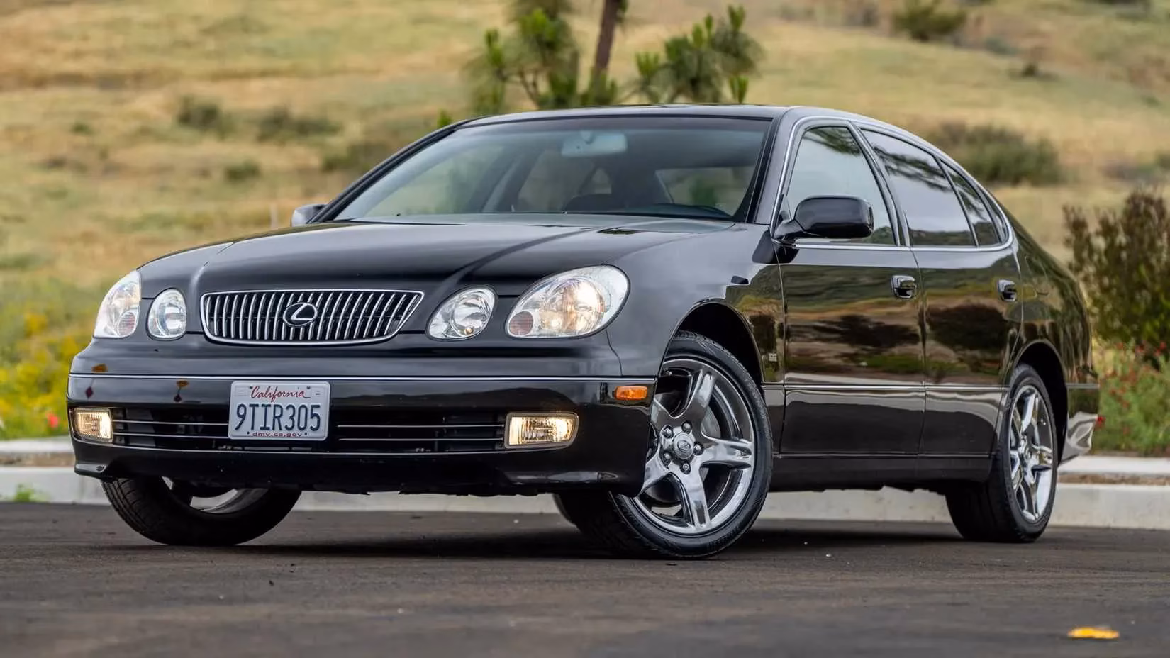 luxury-cars-built-to-last-that-depreciated-like-forgotten-heroes-image-6