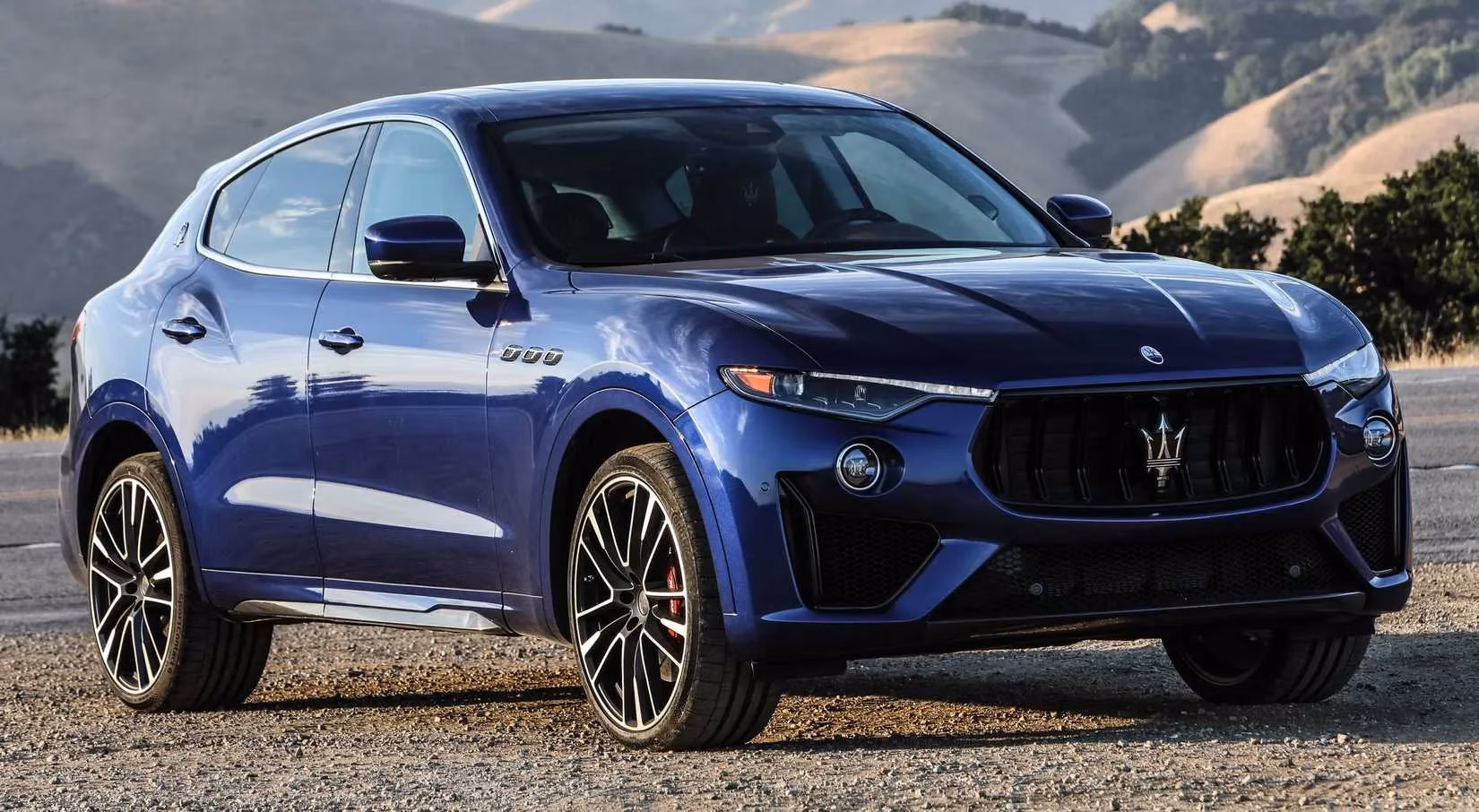 maserati-s-last-v8-roars-into-history-quattroporte-grand-finale-delivered-as-electric-era-dawns-image-1