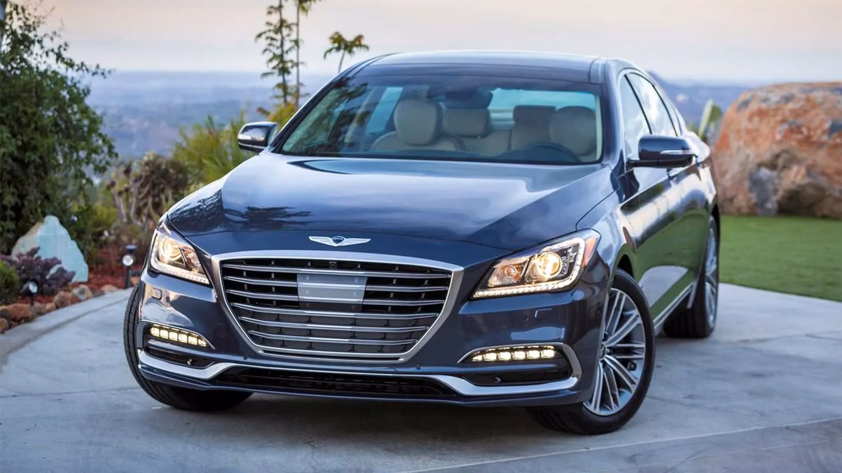 most-reliable-luxury-cars-in-2026-j-d-power-standouts-worth-buying-image-4