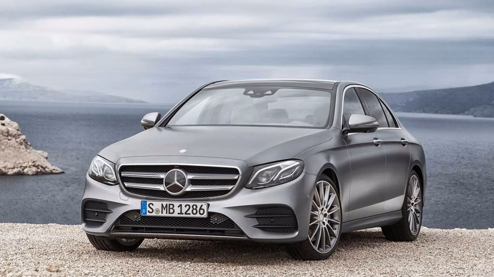 most-reliable-luxury-cars-in-2026-j-d-power-standouts-worth-buying-image-7
