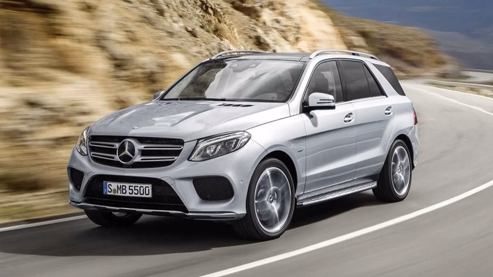 most-reliable-luxury-cars-in-2026-j-d-power-standouts-worth-buying-image-8