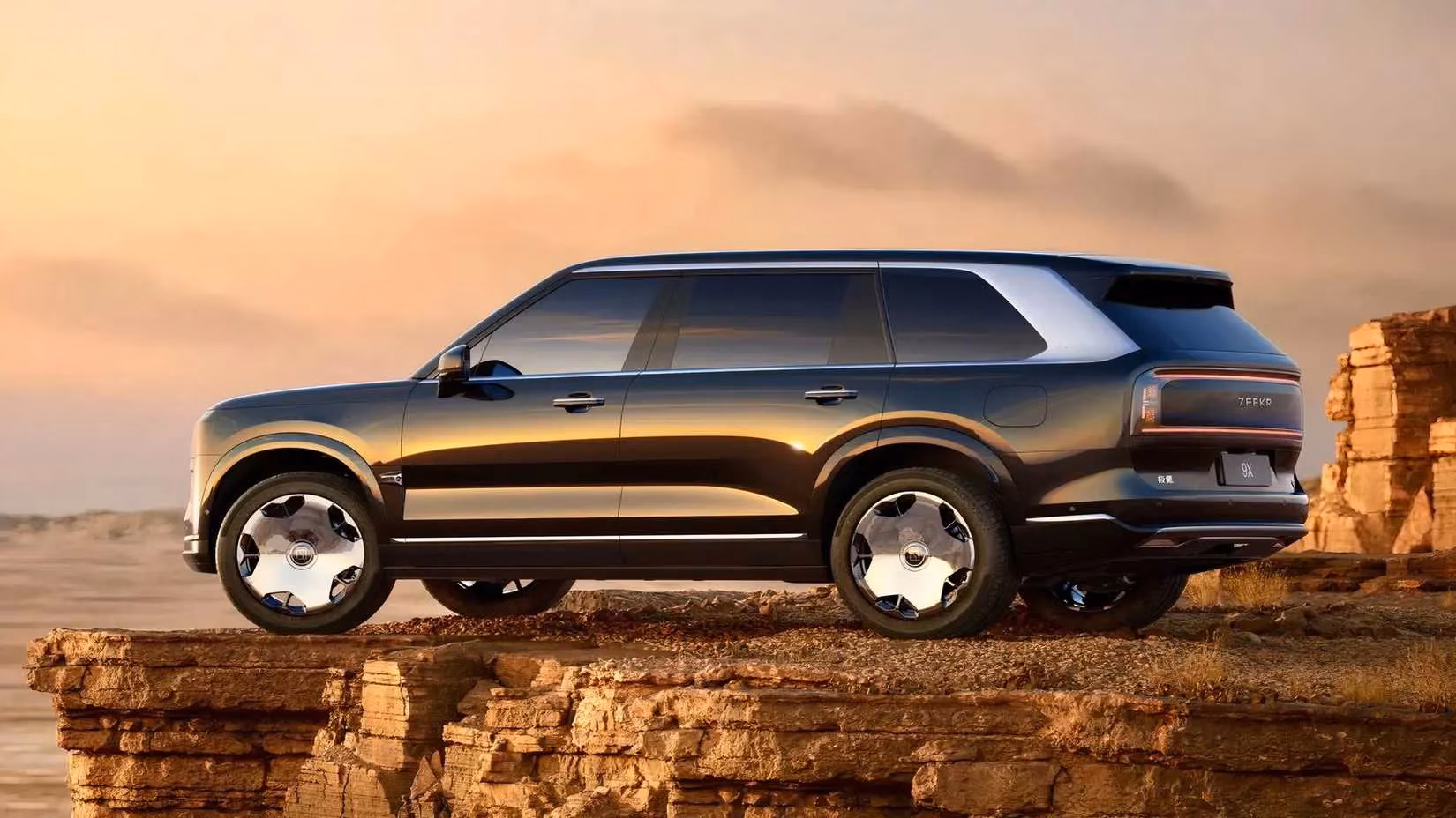 my-unattainable-dream-cruising-in-the-zeekr-9x-the-people-s-cullinan-image-1