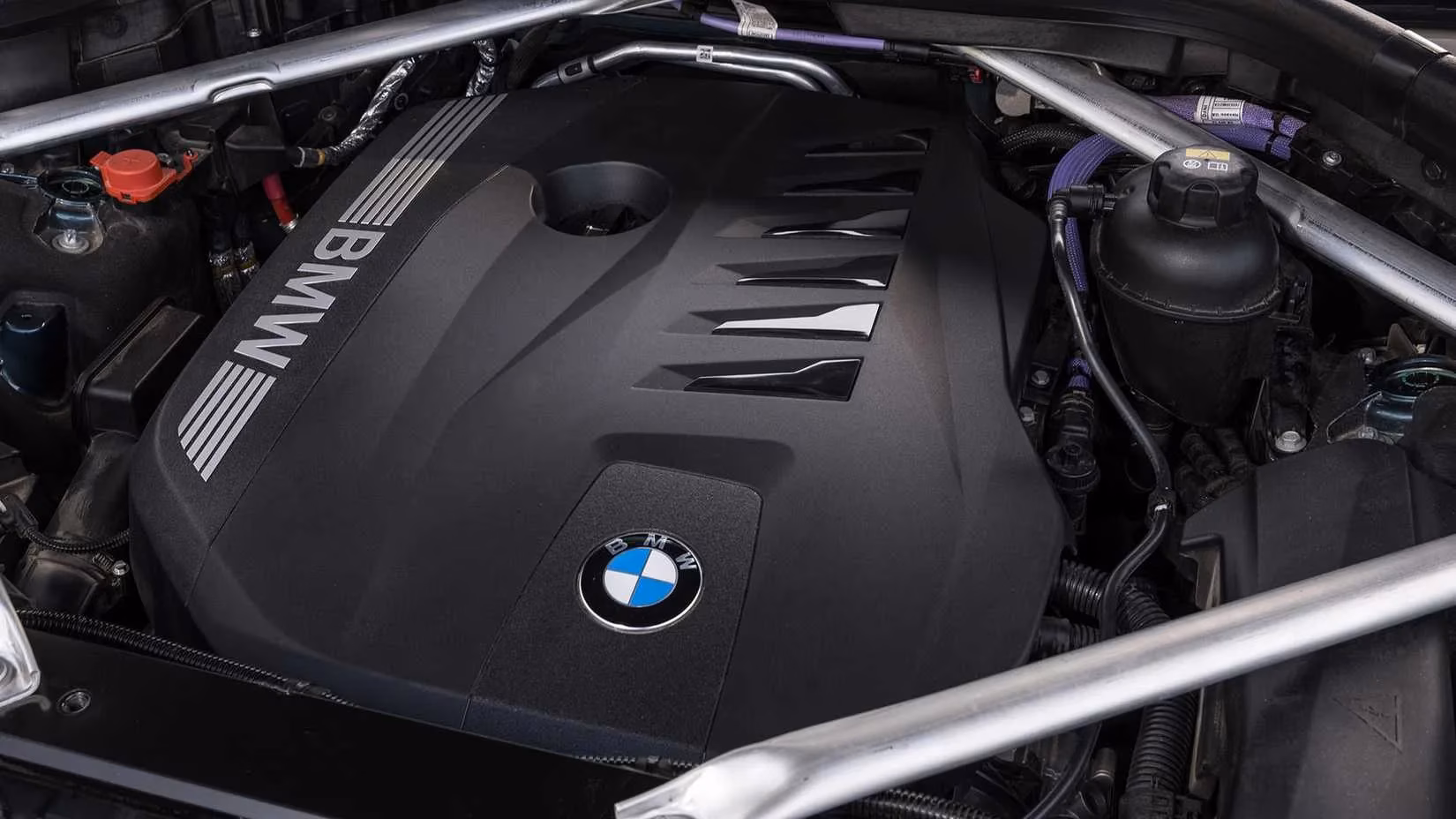 next-gen-bmw-x7-first-look-2025-image-1