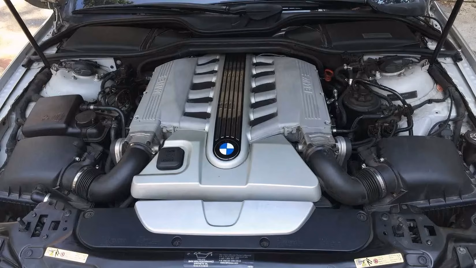 reflecting-on-the-bmw-e65-760i-a-polarizing-v12-legacy-image-1