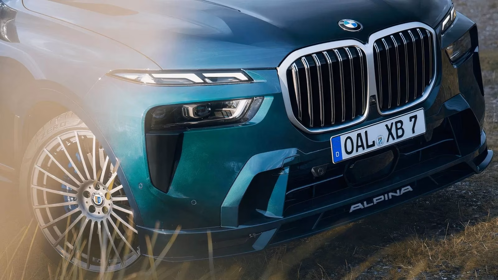 sleeper-suvs-in-2026-the-alpina-xb7-and-audi-sq8-still-shock-me-image-0