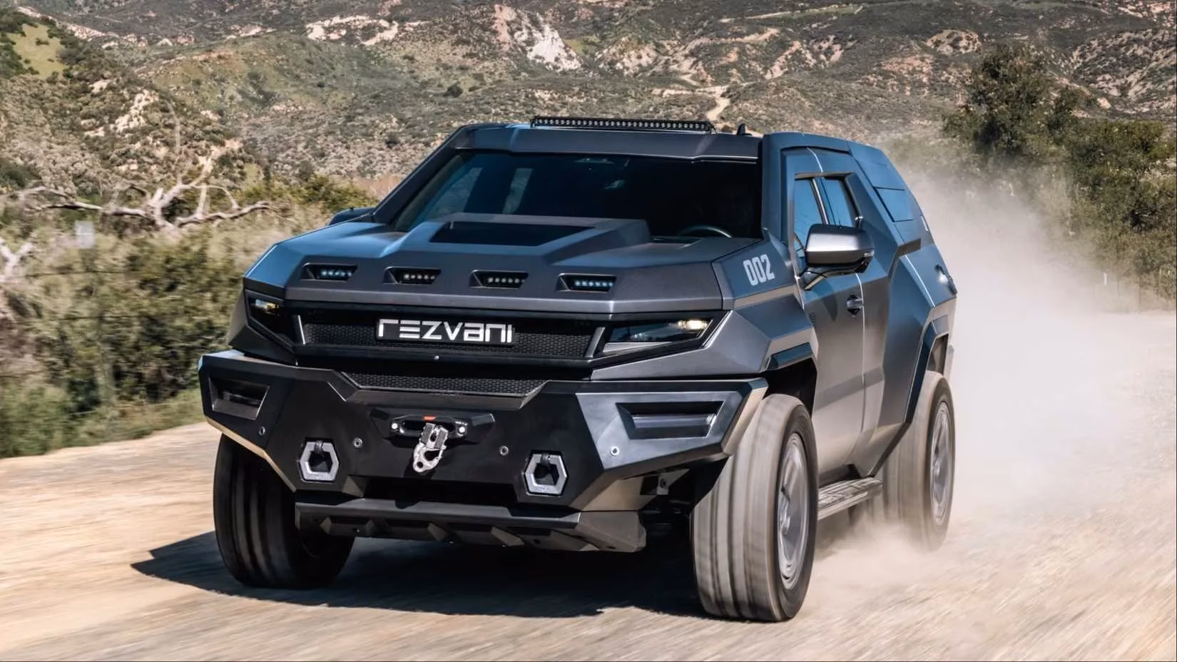 the-karlmann-king-inside-the-3-8-million-armored-suv-that-rules-the-luxury-world-image-2