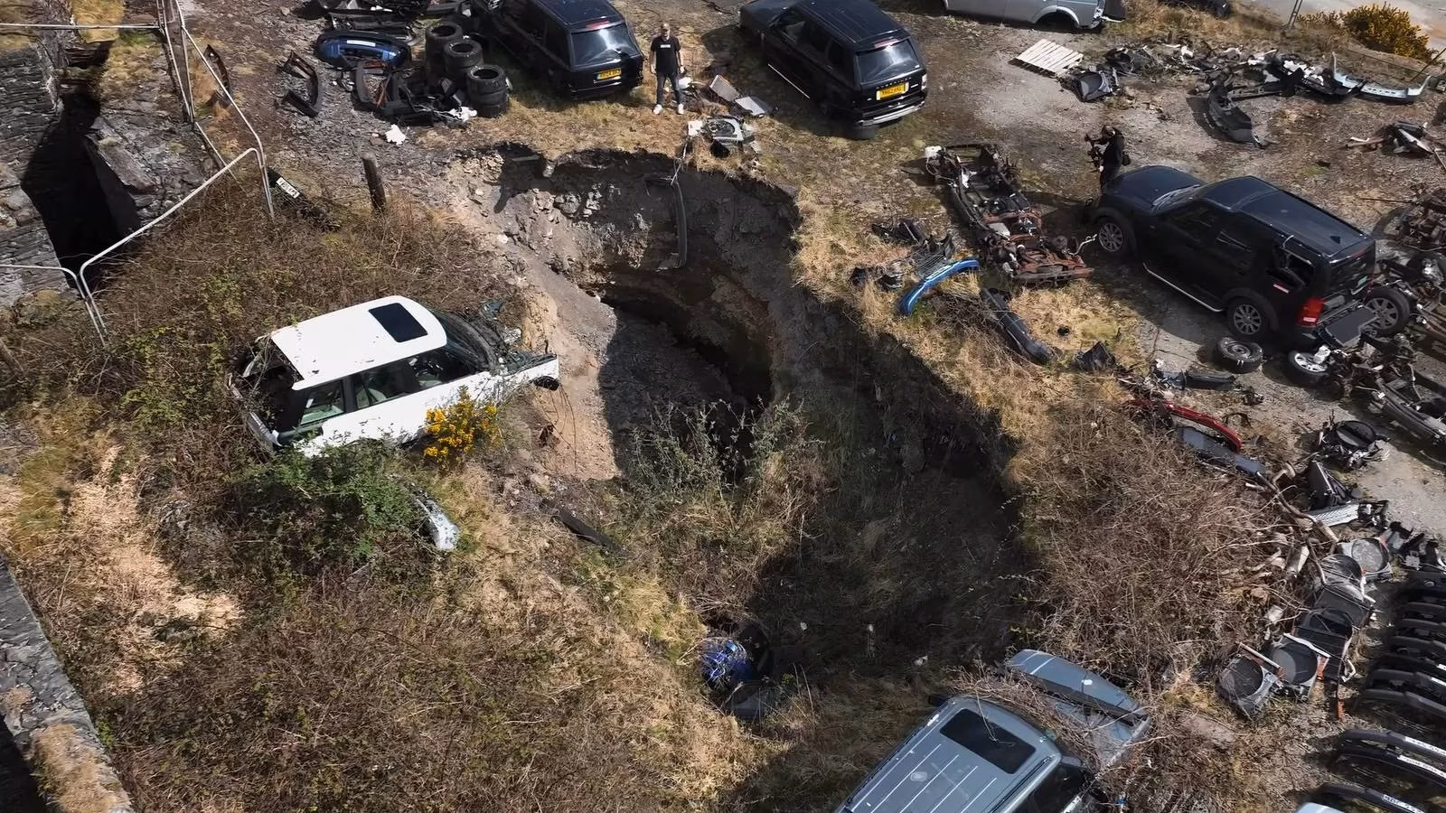 welsh-land-rover-graveyard-how-an-abandoned-lead-mine-swallowed-luxury-suvs-image-0